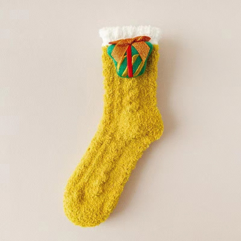 Flauschige Weihnachtssocken